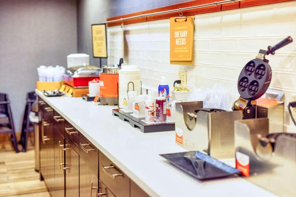 Hampton Inn Haverhill Restaurang bild