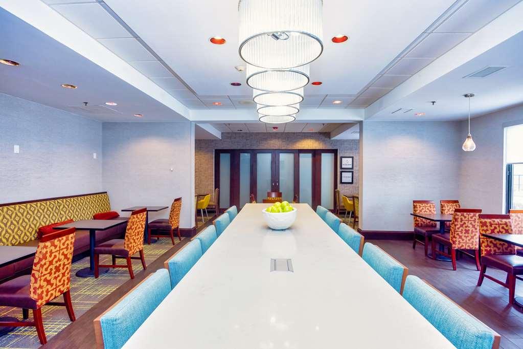 Hampton Inn Haverhill Restaurang bild