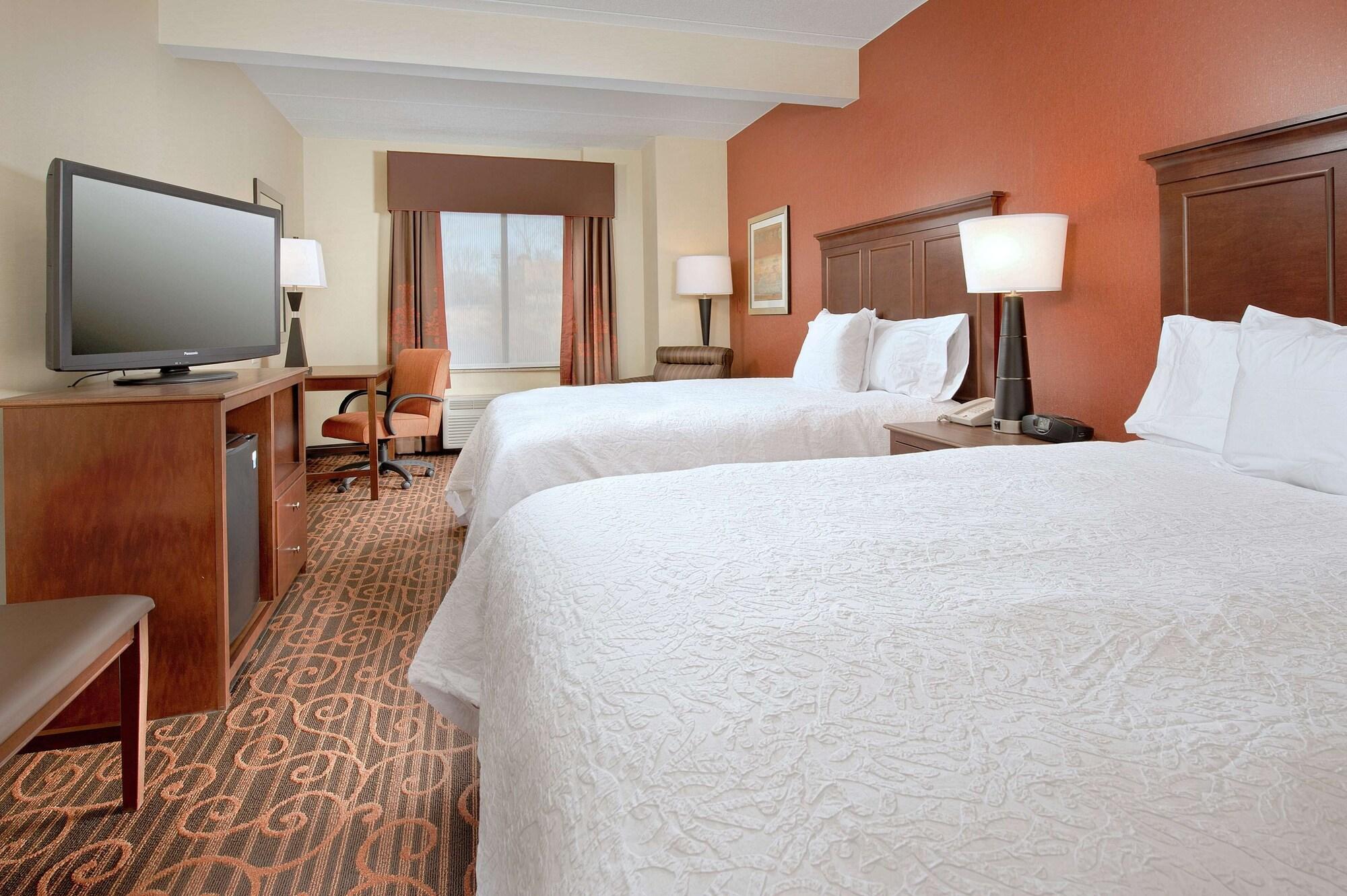 Hampton Inn Haverhill Exteriör bild
