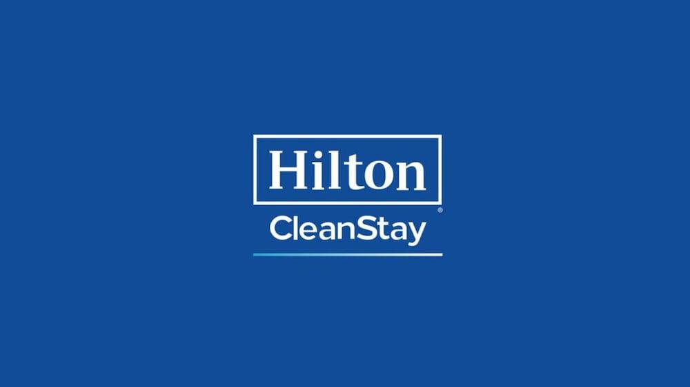 Hampton Inn Haverhill Exteriör bild