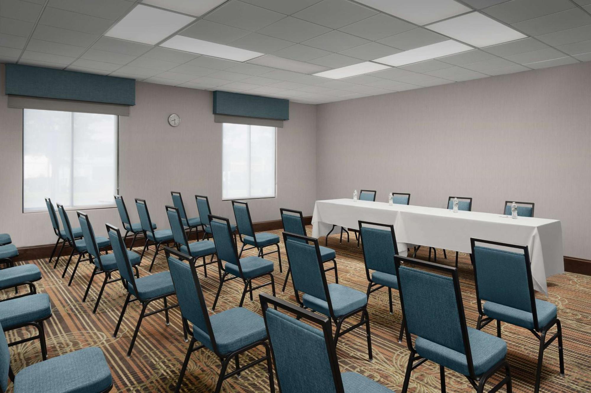 Hampton Inn Haverhill Exteriör bild