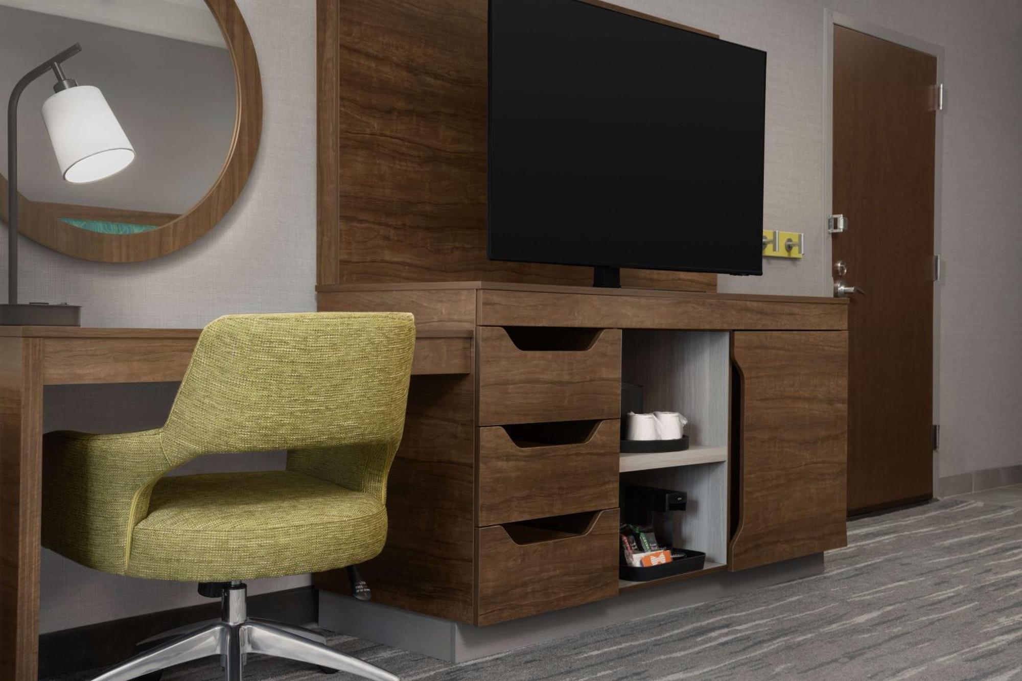 Hampton Inn Haverhill Exteriör bild
