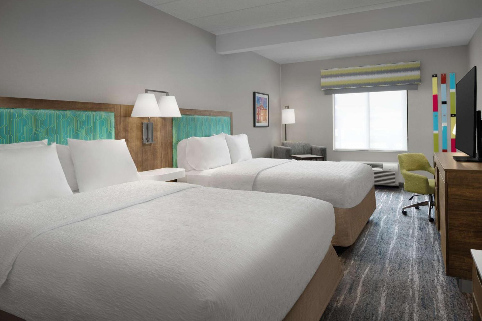Hampton Inn Haverhill Exteriör bild