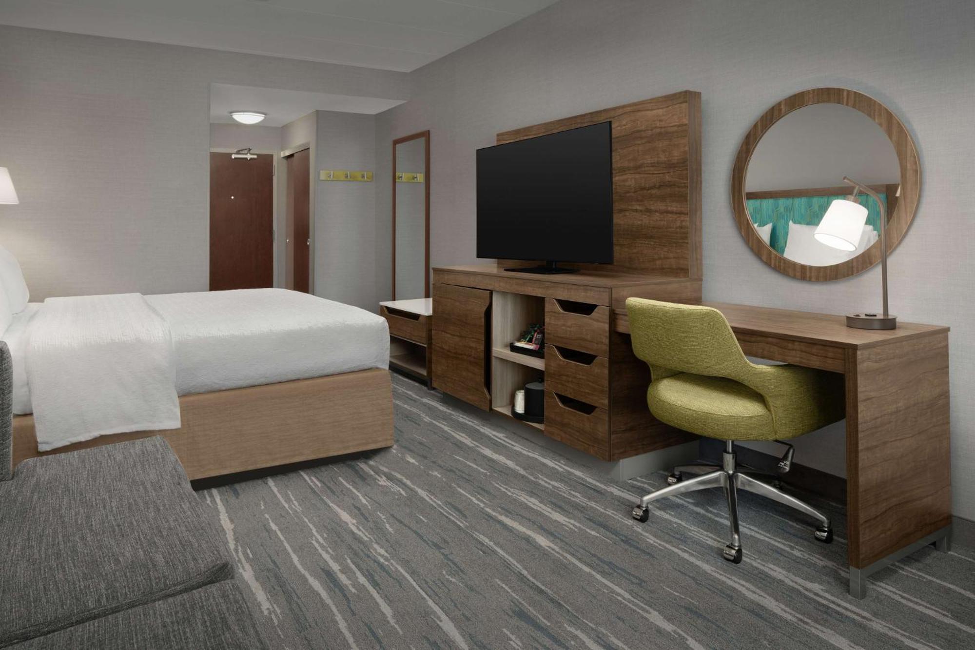 Hampton Inn Haverhill Exteriör bild