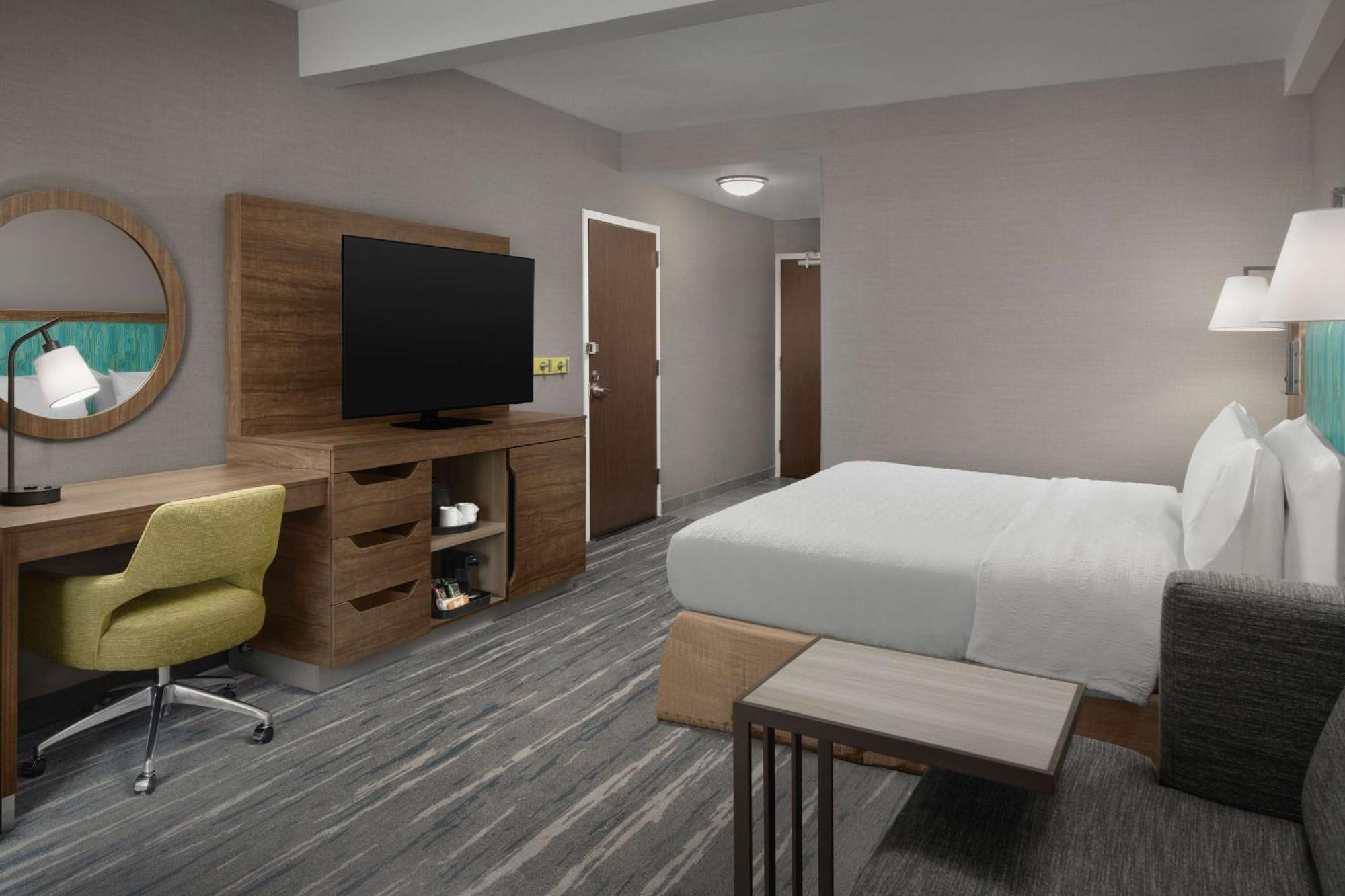 Hampton Inn Haverhill Exteriör bild