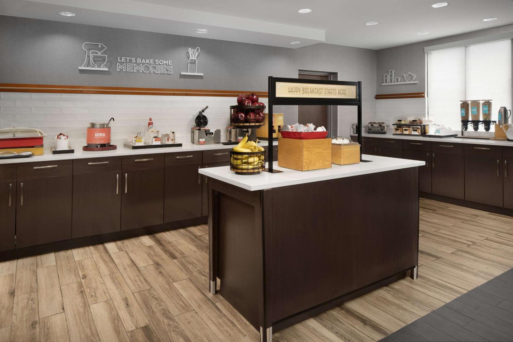 Hampton Inn Haverhill Exteriör bild